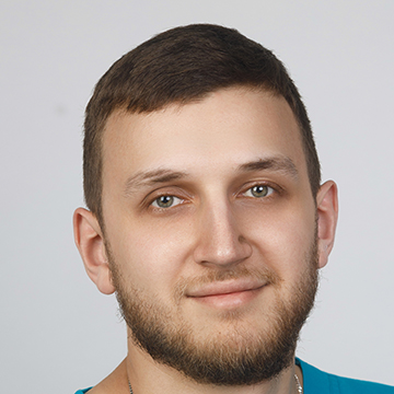 МАКАРОВ